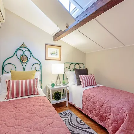 דירה Terrace Penthouse Inside The Walls Of *